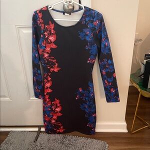 VENUS Long Sleeve Dress with Red and Blue Floral Design